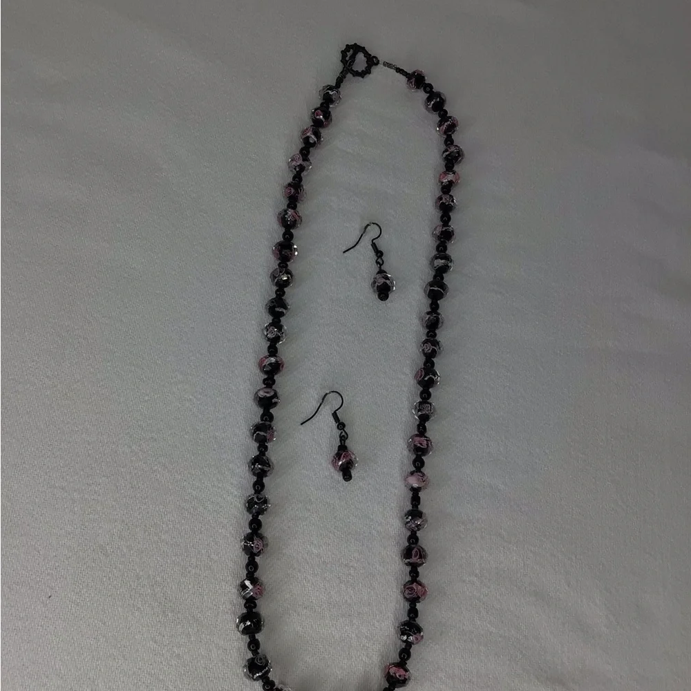 Black and Pink Crystal Necklace & Earring Set